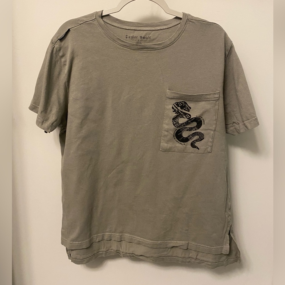 Taylor Swift Reputation Olive Green Snake Pocket Tee